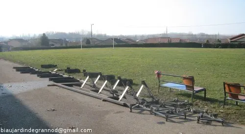 /membres/images/83700288762628507/2011/pieces_dehors500marq.webp
